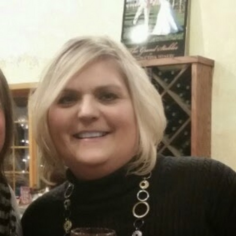 Meet your Posher, Denise